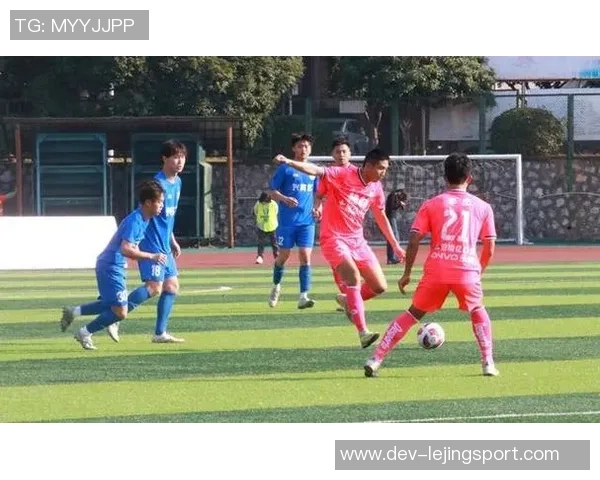 激情四溢的雪津杯五人制足球赛点燃校园热情展现青春风采与团队精神